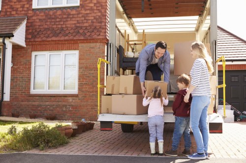Transparent pricing model for man with van services