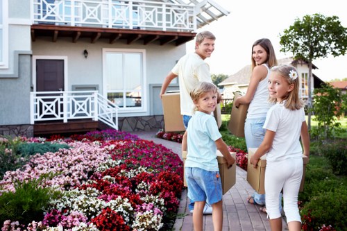 Free quote and pricing discussion for a busy street move